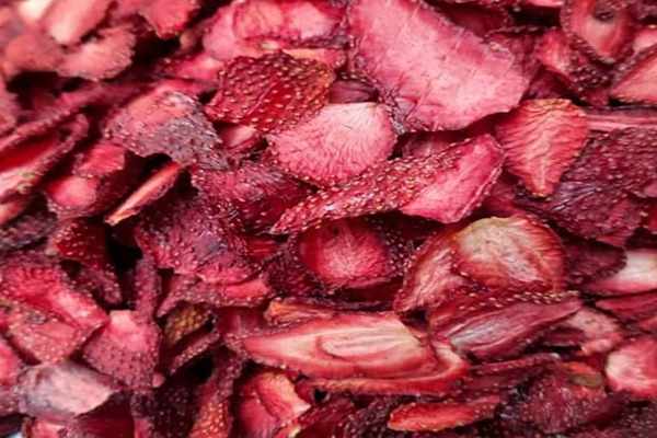 تصویر 4 از قیمت خرید توت فرنگی خشک تایلندی با فروش عمده
